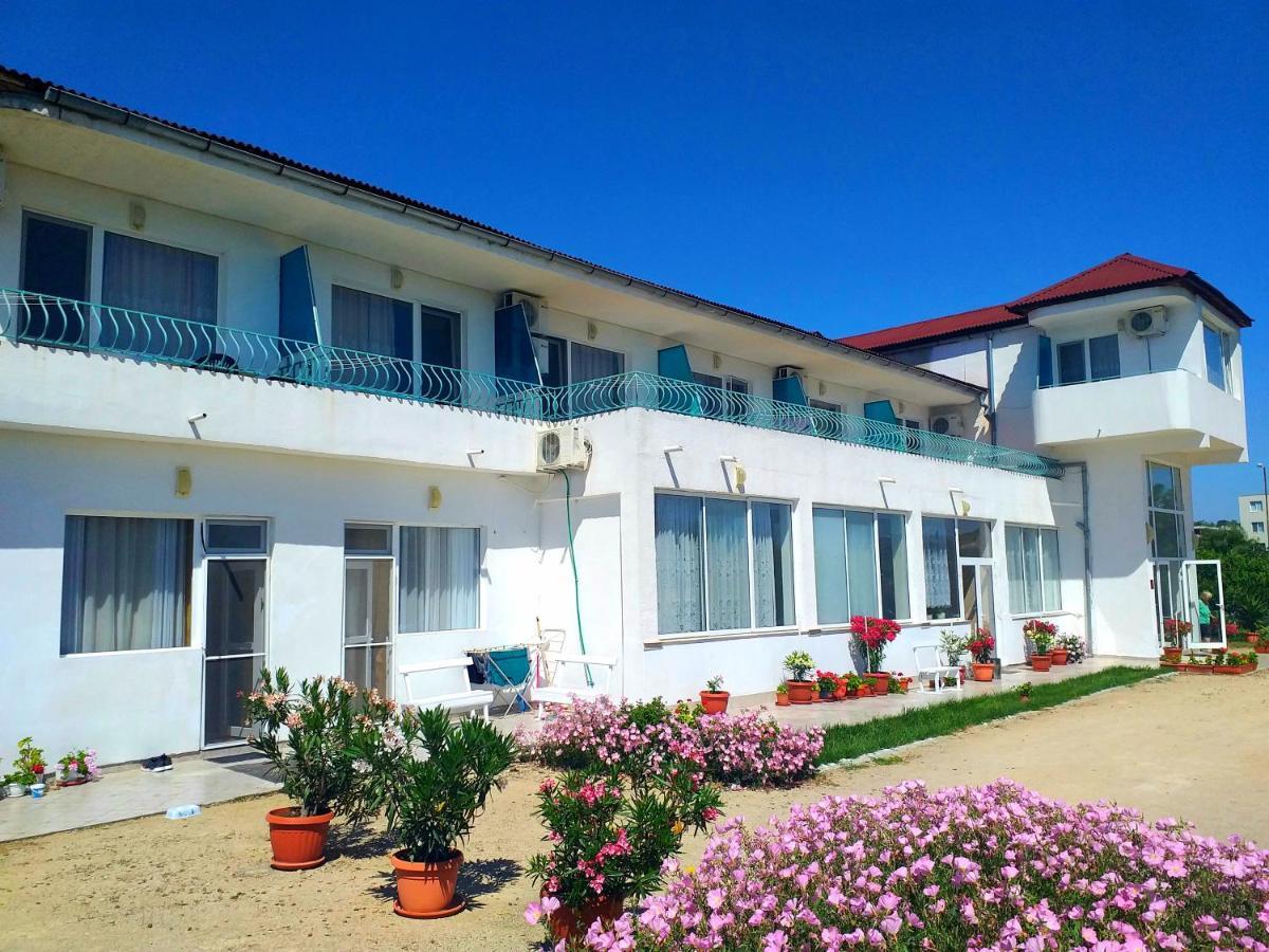 Sani Family Hotel Byala  Bagian luar foto