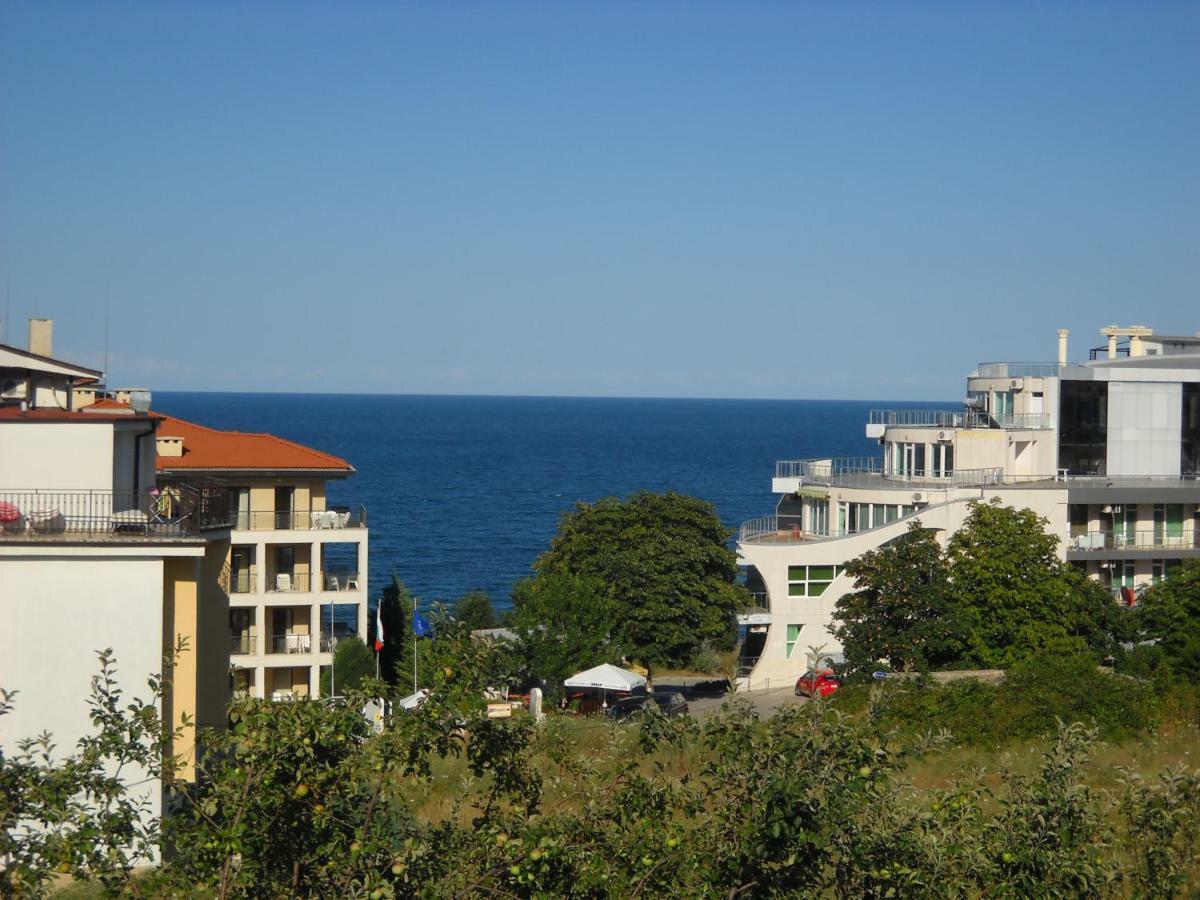 Sani Family Hotel Byala  Bagian luar foto